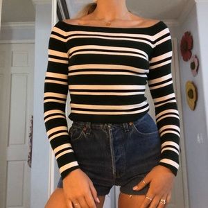 Off the shoulder long sleeve t-shirt